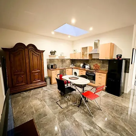 Downtown Theatre Apartment Baden-Baden